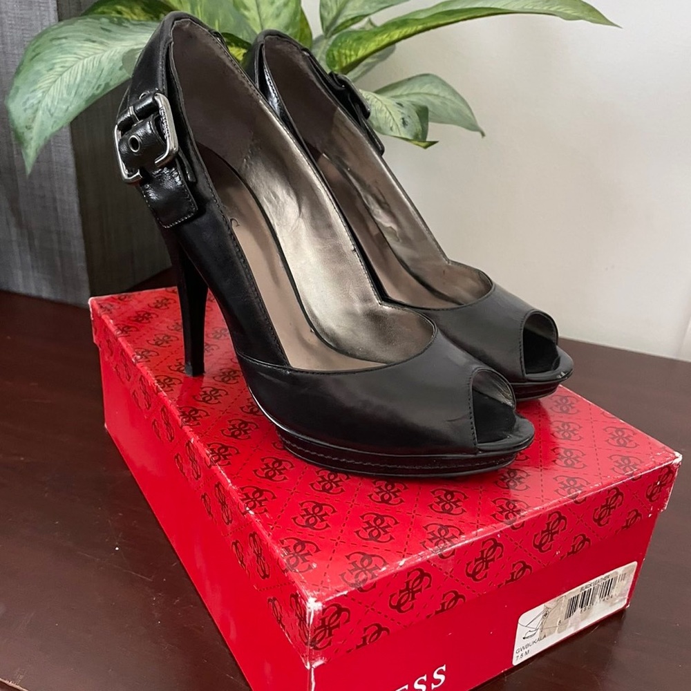 Guess by Marciano Black Leather Heels Size 7.5